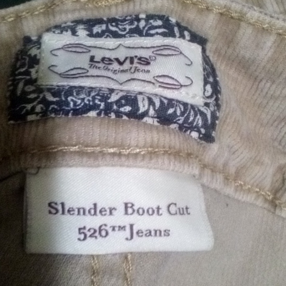 Pair of Levi's slender boot cut size 14 medium jeans